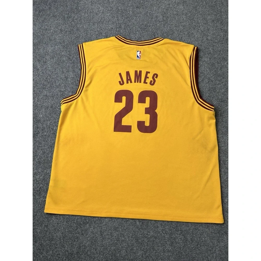 Mens‎ Basketball Adidas Cleveland Cavaliers James #23 Yellow Jersey, Size XL